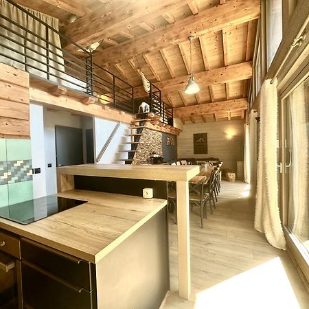 Chalet Le Petit Nicolas, Jacuzzi, Vue Mont Blanc Chamonix ภายนอก รูปภาพ