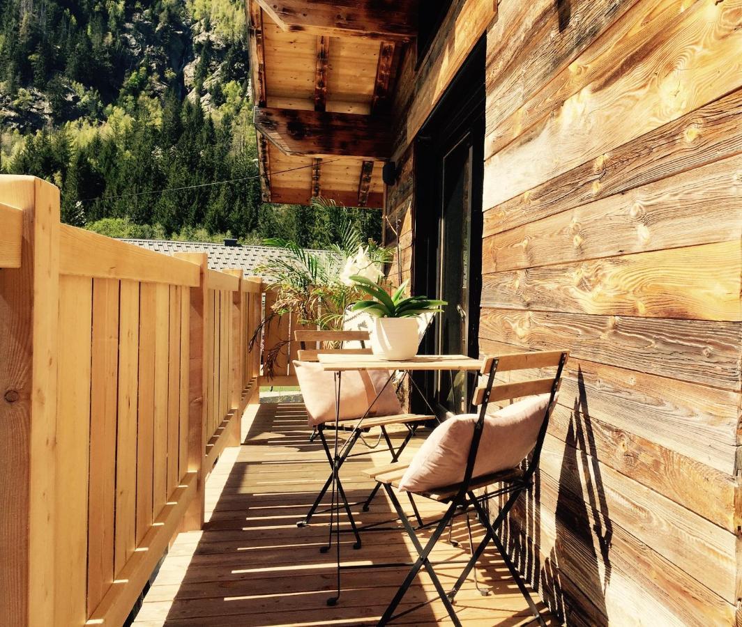 Chalet Le Petit Nicolas, Jacuzzi, Vue Mont Blanc Chamonix ภายนอก รูปภาพ