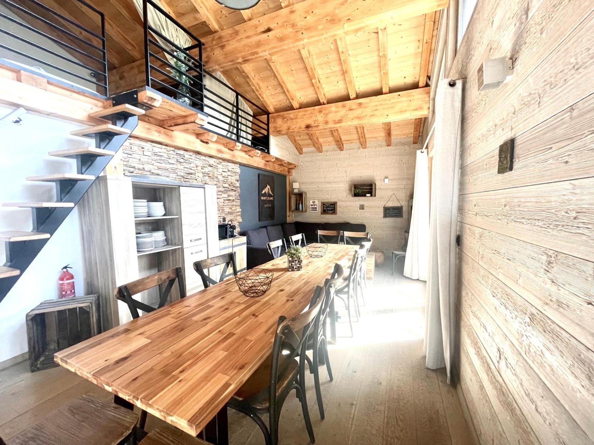 Chalet Le Petit Nicolas, Jacuzzi, Vue Mont Blanc Chamonix ภายนอก รูปภาพ