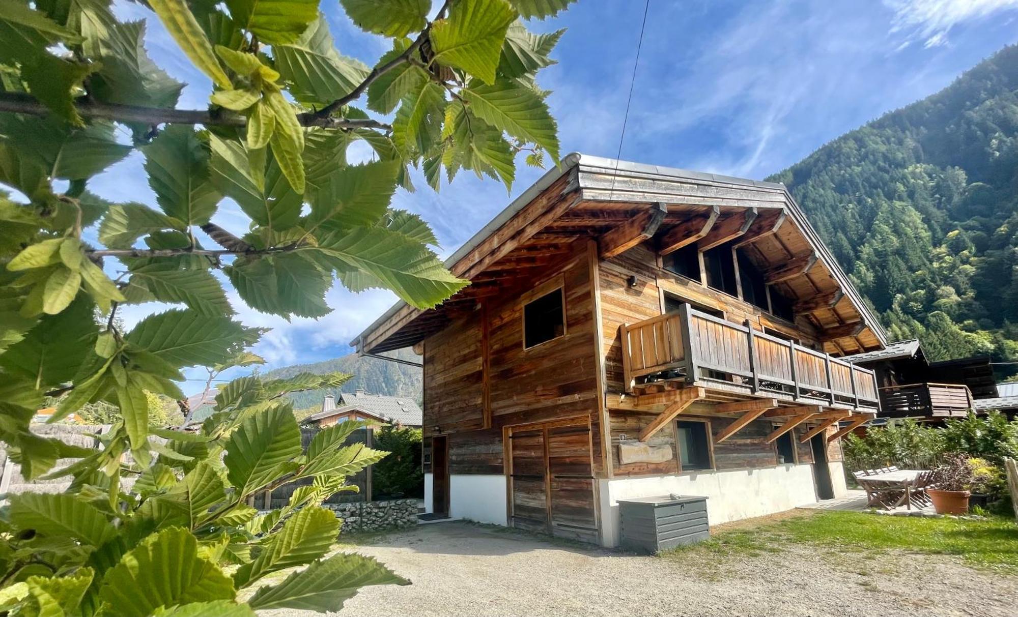 Chalet Le Petit Nicolas, Jacuzzi, Vue Mont Blanc Chamonix ภายนอก รูปภาพ