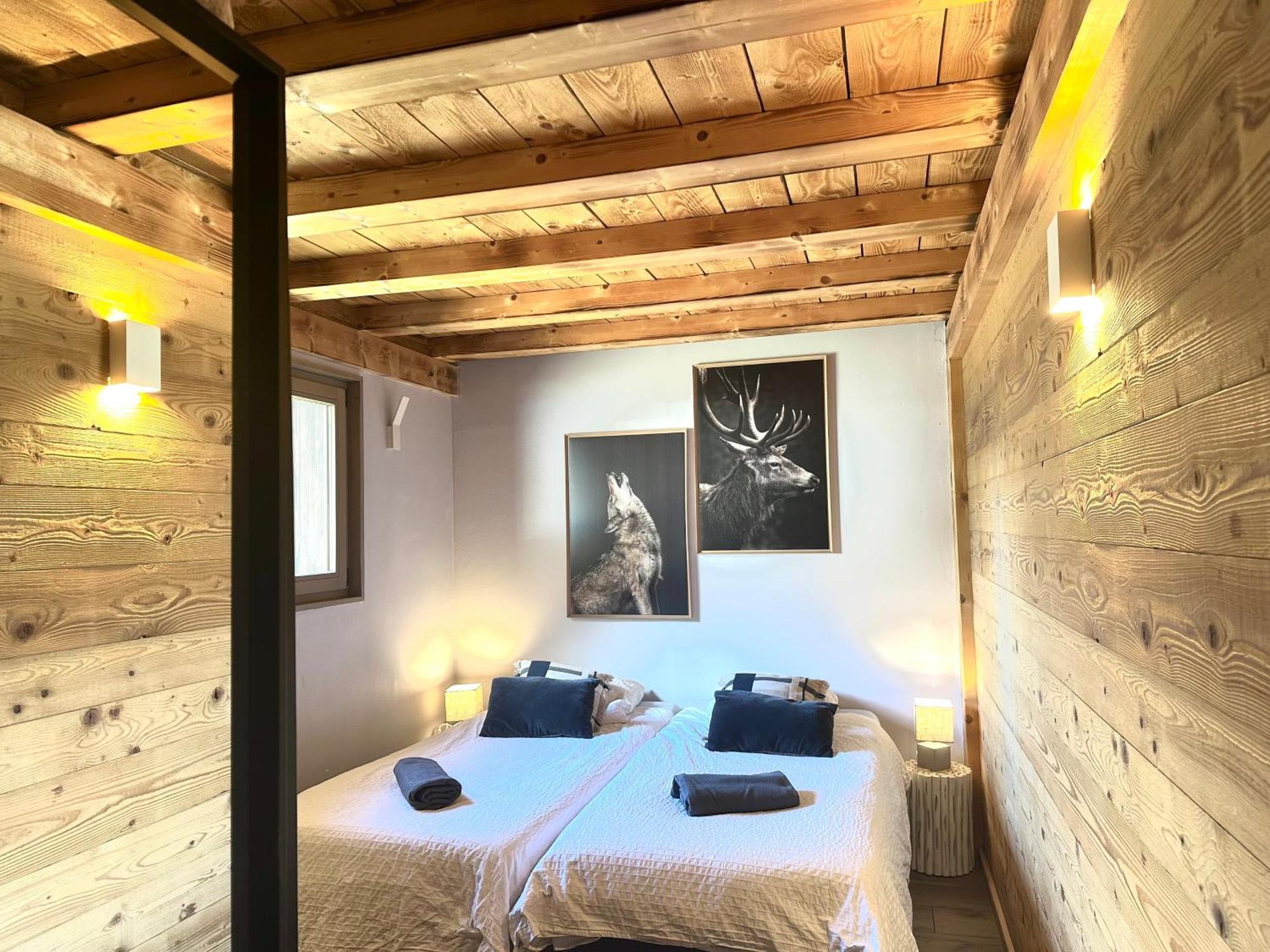 Chalet Le Petit Nicolas, Jacuzzi, Vue Mont Blanc Chamonix ภายนอก รูปภาพ